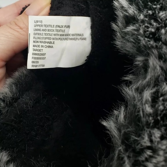 Super Soft Gray Fuzzy Kids Bootie Slippers - Picture 6 of 7